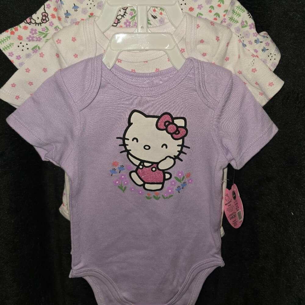 Hello Kitty Lavender Baby Bodysuit Set – 3 Pack – 18M – NWT